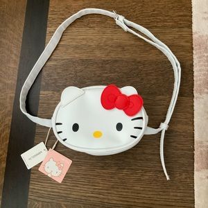 HELLO KITTY SANRIO X MINISO White Red Bow Fanny Pack Bum Bag BRAND NEW with tags